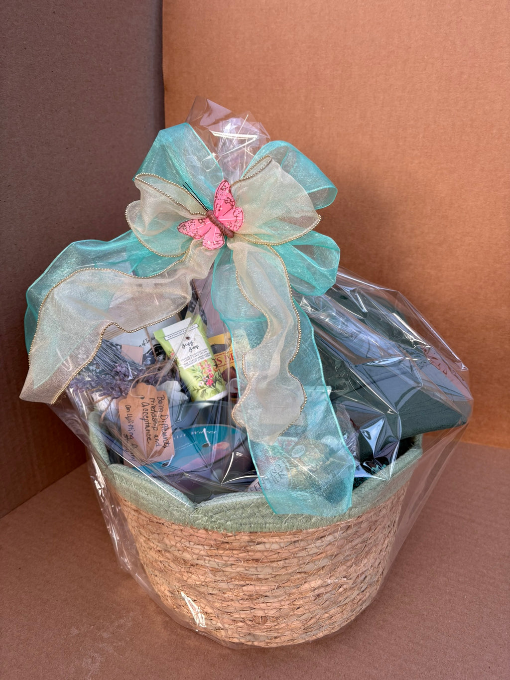 Mystery Reader’s Escape Gift Basket